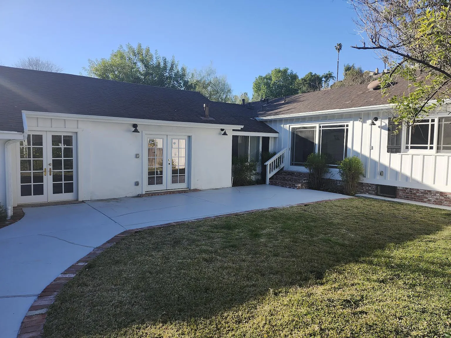 4 bed, 2100 sqft, $6,790 — Photo 3