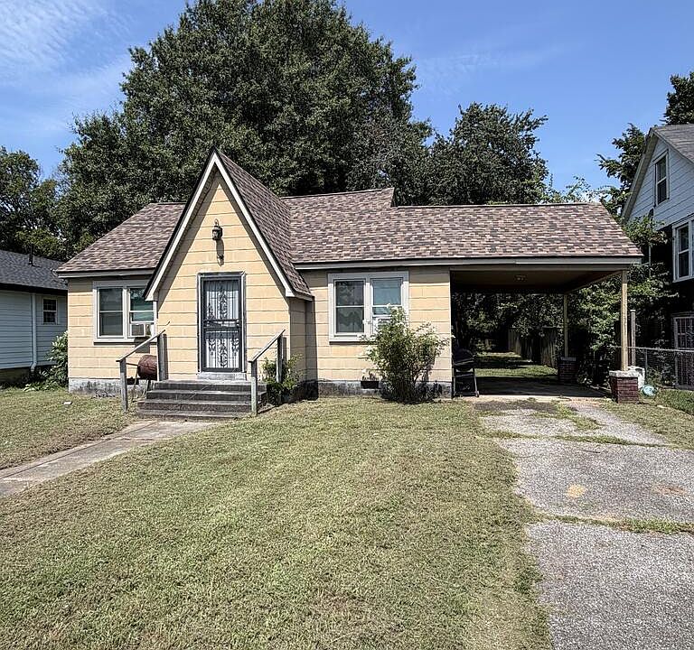1st image of 301 Church St