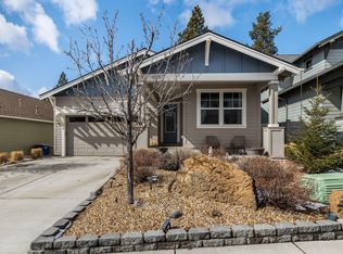 61057 SE Ruby Peak Ln, Bend, OR 97702