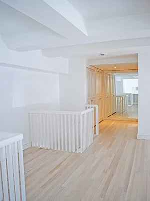 Rented by Sotheby's International Realty | media 16