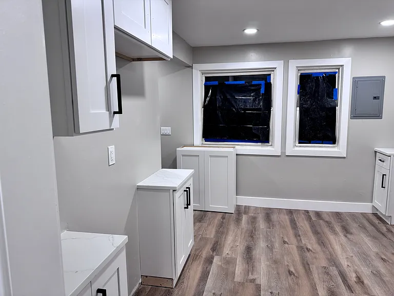 33111 Alberta Ct — Photo 3