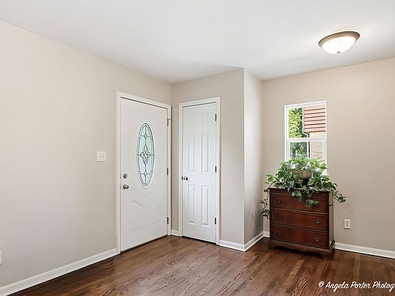 3rd image of 615 Highland Ave