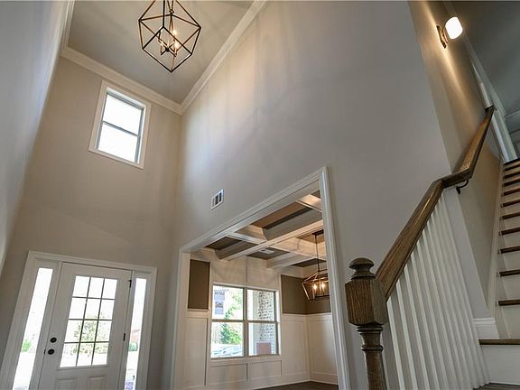 3rd image of 703 Wilhaven Ct