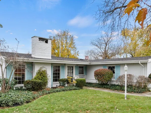 411 W Concord Ln, Fort Wayne, IN 46807