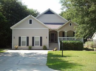 84 Voyagers Dr, Pawleys Island, SC 29585