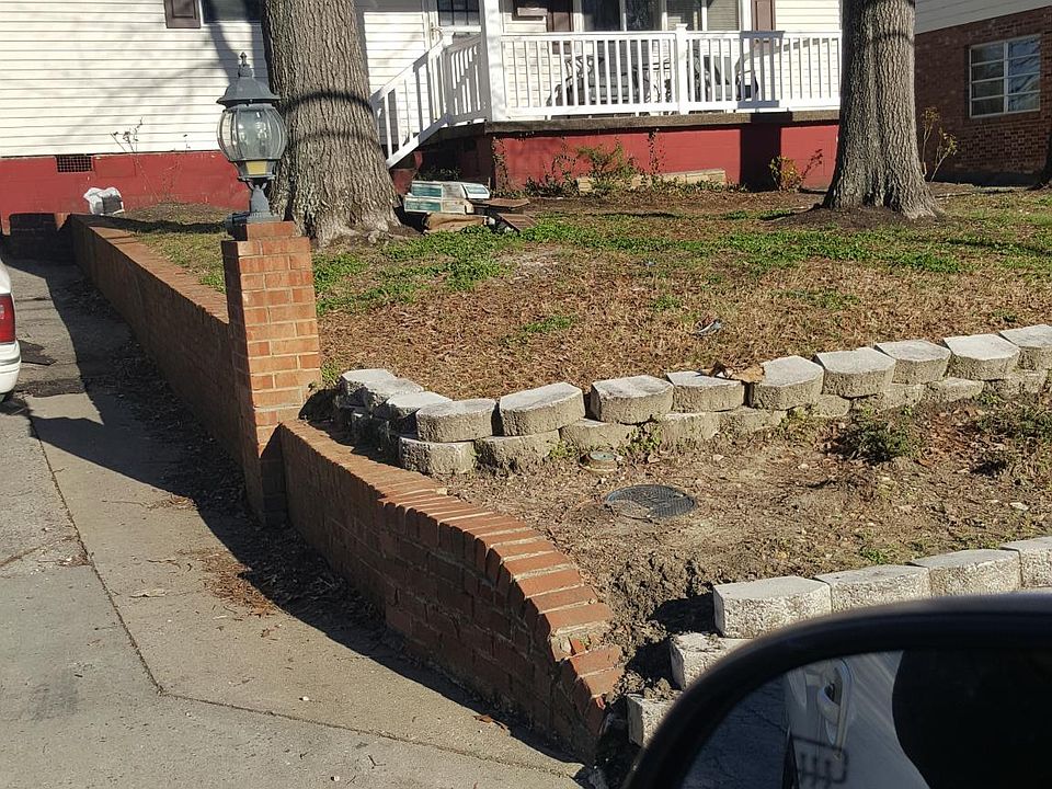 2nd image of 1311 Avalon Rd
