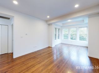 1339 W Early Ave APT 1F, Chicago, IL 60660