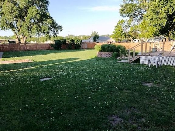 5th image of 6 Country Club Acres St