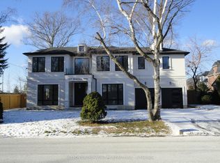 1377 Rometown Dr, Mississauga, ON L5E 2T5