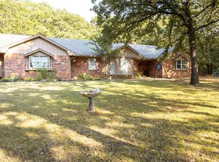 507 Whispering Oaks Rd, Tecumseh, OK 74873