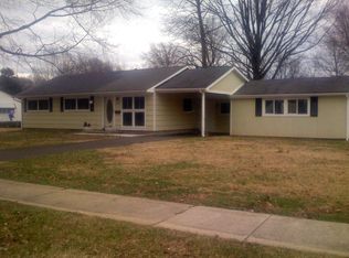 1846 Heaton Rd, Shively, KY 40216