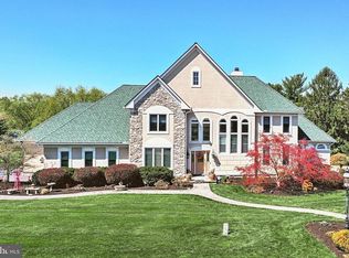 1910 Rosewood Ln, York, PA 17403