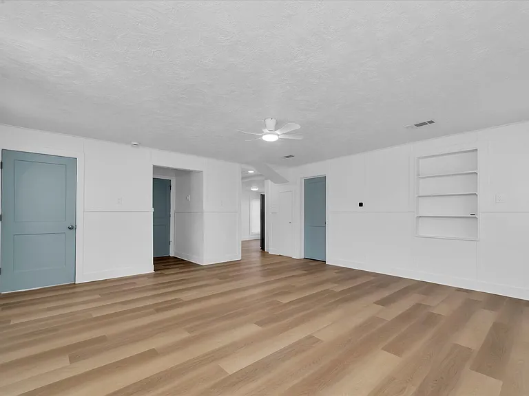 358 Boca Ciega Dr — Photo 7