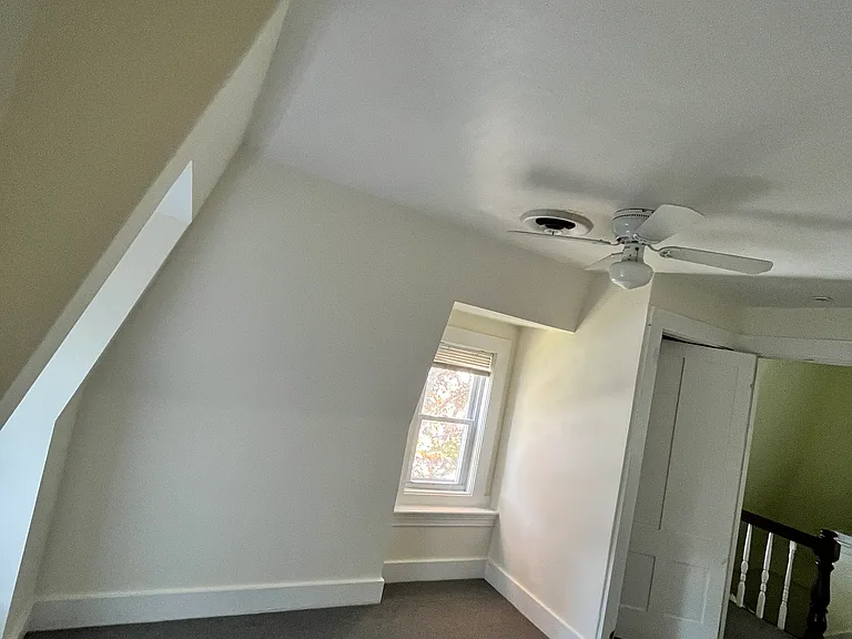 364 Cabot St #3 — Photo 9