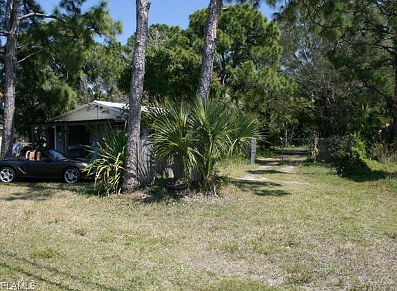3rd image of 16621 McGregor Blvd