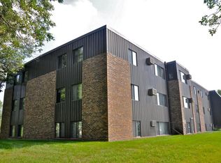 1251 Pohl Rd APT 308, Mankato, MN 56001