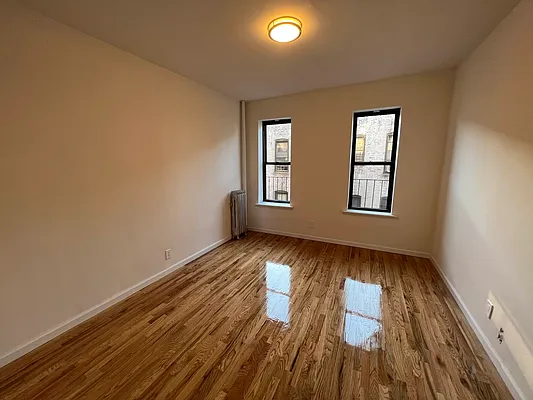 Rented by Bruma Realty LLC | media 7