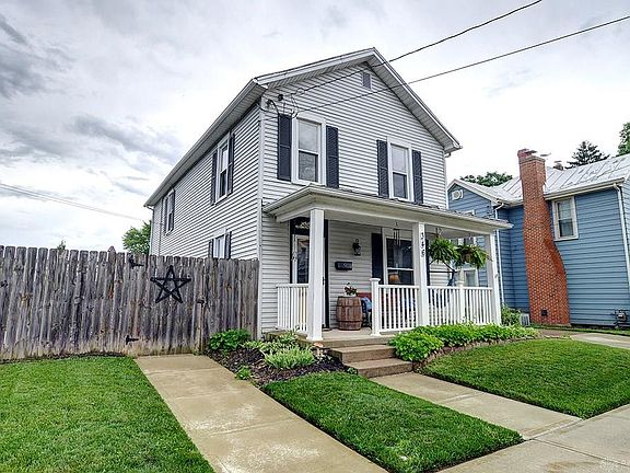 2nd image of 346 N Cherry St