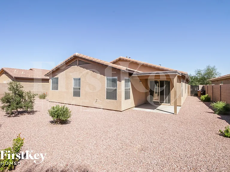 33140 N Cat Hills Ave — Photo 16