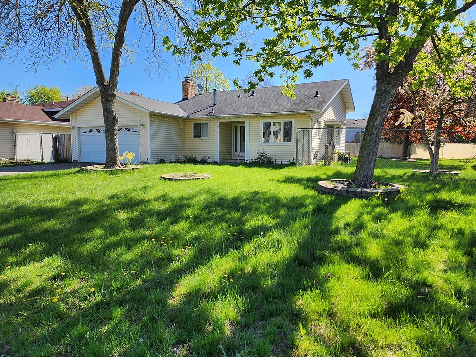 1st image of 8200 Hampshire Ct N