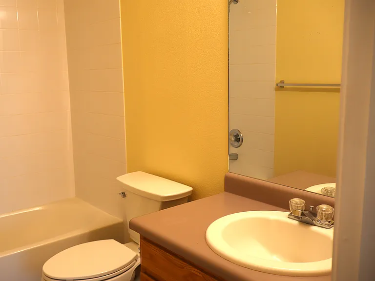 1419 Red Mountain Dr #3 — Photo 9