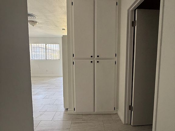 4th image of 519 Monterey St #B