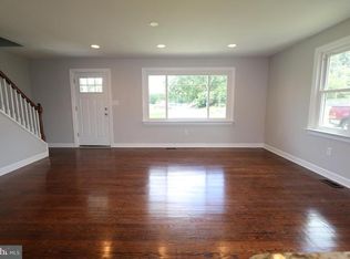 20927 Twin Springs Dr, Smithsburg, MD 21783