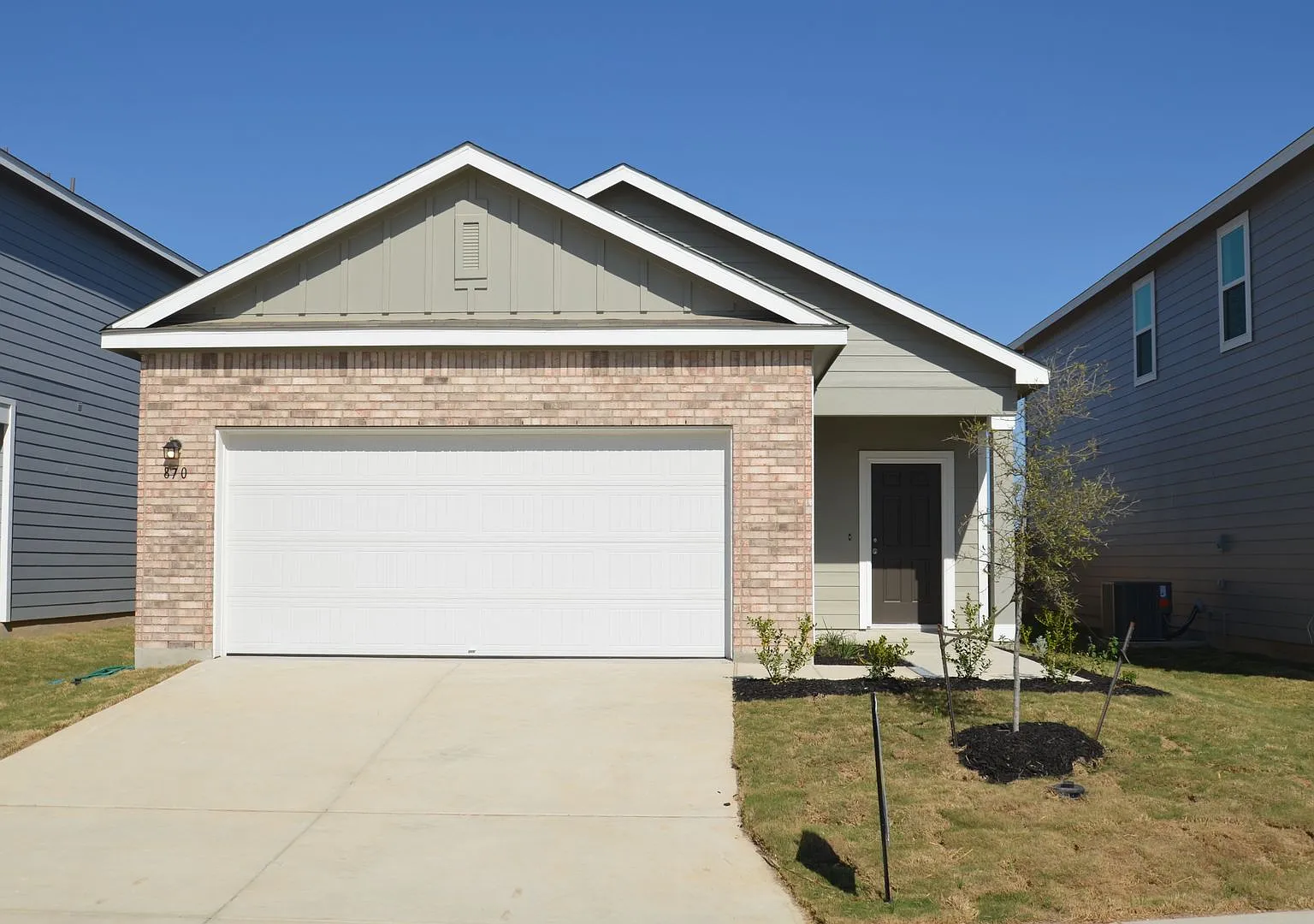 New Build Home For Rent — Photo 1