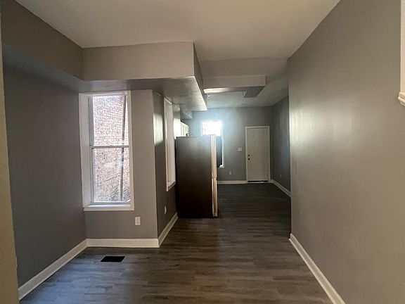 3rd image of 444 E 28th St