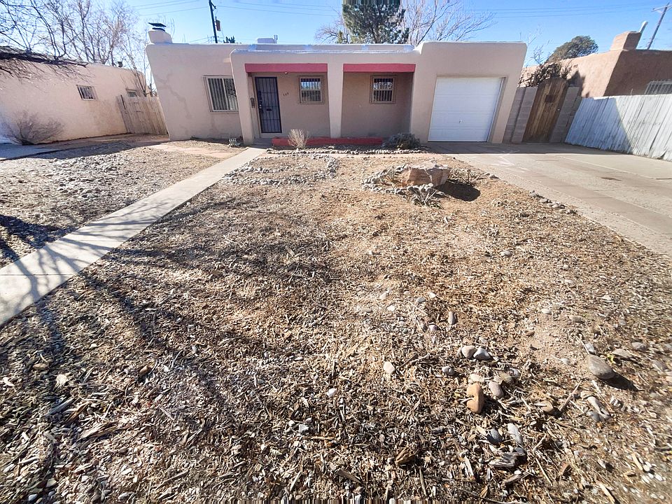 1st image of 209 Cagua Dr NE