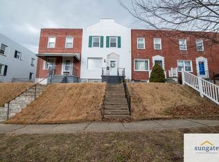 8666 Oak Rd, Parkville, MD 21234