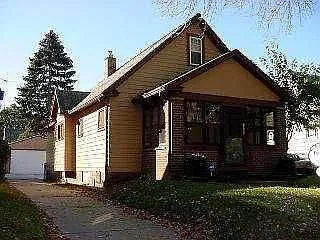 1485 Crestwood Rd photo 1