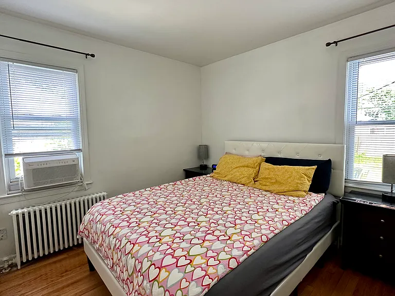 21619 Avalon St — Photo 16