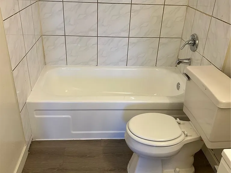 615 S Royal Crest Cir #10 — Photo 6