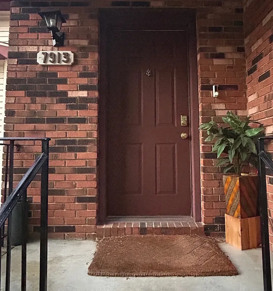 7913 Red Jacket Way - 1 — Photo 3