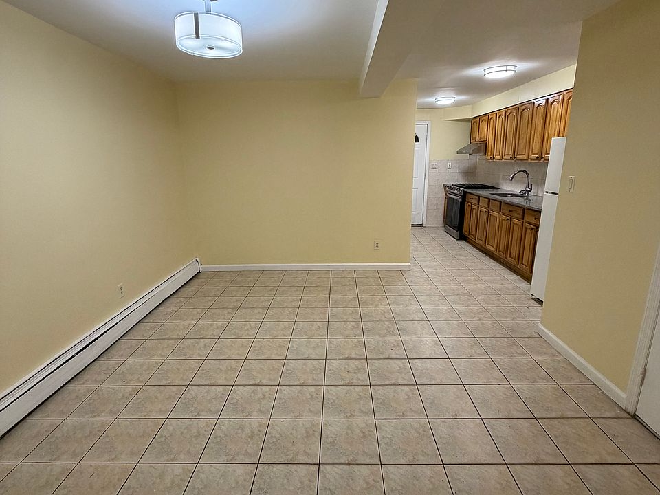 1st image of 4234 Bedford Ave