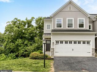 1 Woods Dr, Camp Hill, PA 17011