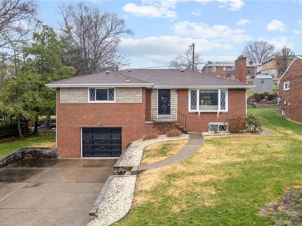 4358 E Barlind Dr, Pittsburgh, PA 15227