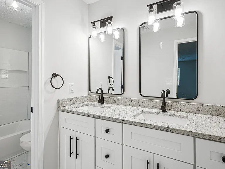 3688 Burnley Ct — Photo 17