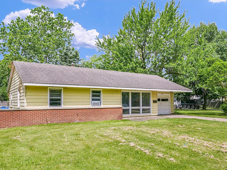 1413 Garden Hills Dr