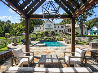 122 White Oak Shade Rd, New Canaan, CT 06840