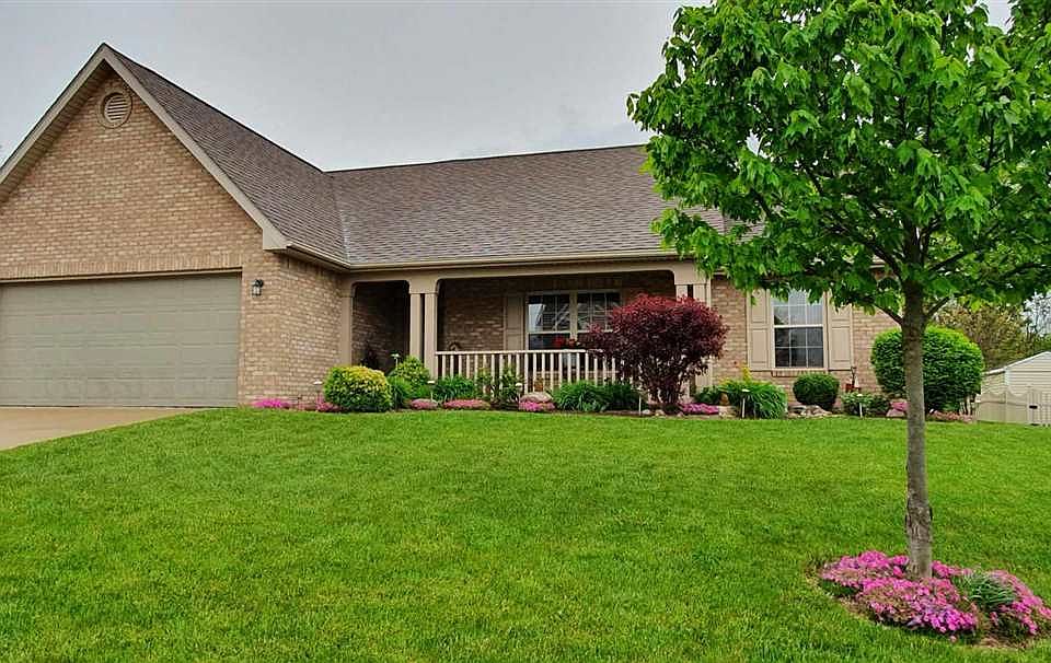 1st image of 1426 Lakeview Ct