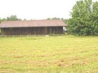 2240 Friendship Rd, Ecru, MS 38841