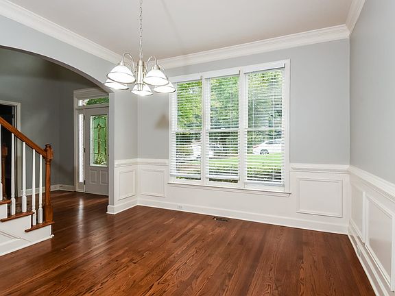 5th image of 5036 Hickory Hills Dr
