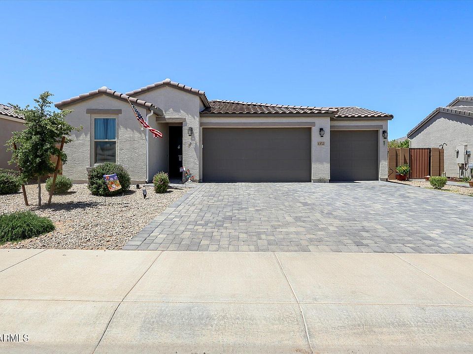 1st image of 1352 N LARAT Lane