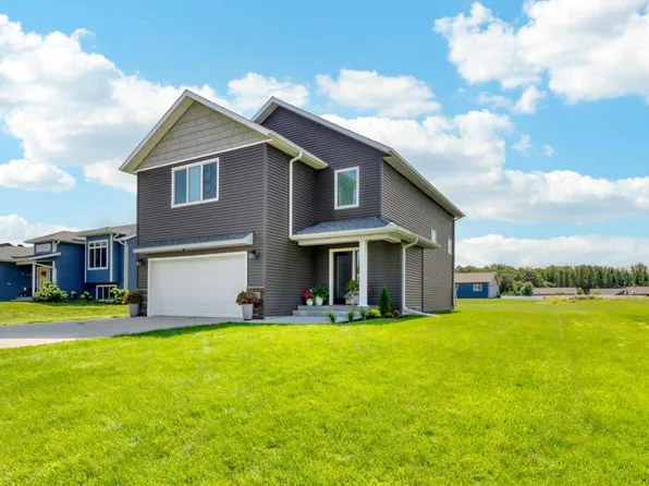 1923 Longview Dr, Detroit Lakes, MN 56501