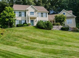 53 William St, Andover, MA 01810