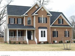 8009 Frostick Ct, Richmond, VA 23227