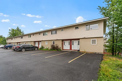 450 Dailey Ave Photo 1