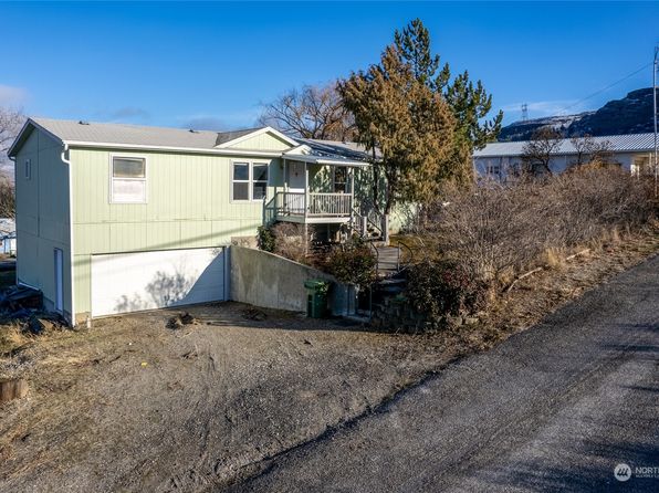126 Lincoln Avenue, Electric City, WA 99123